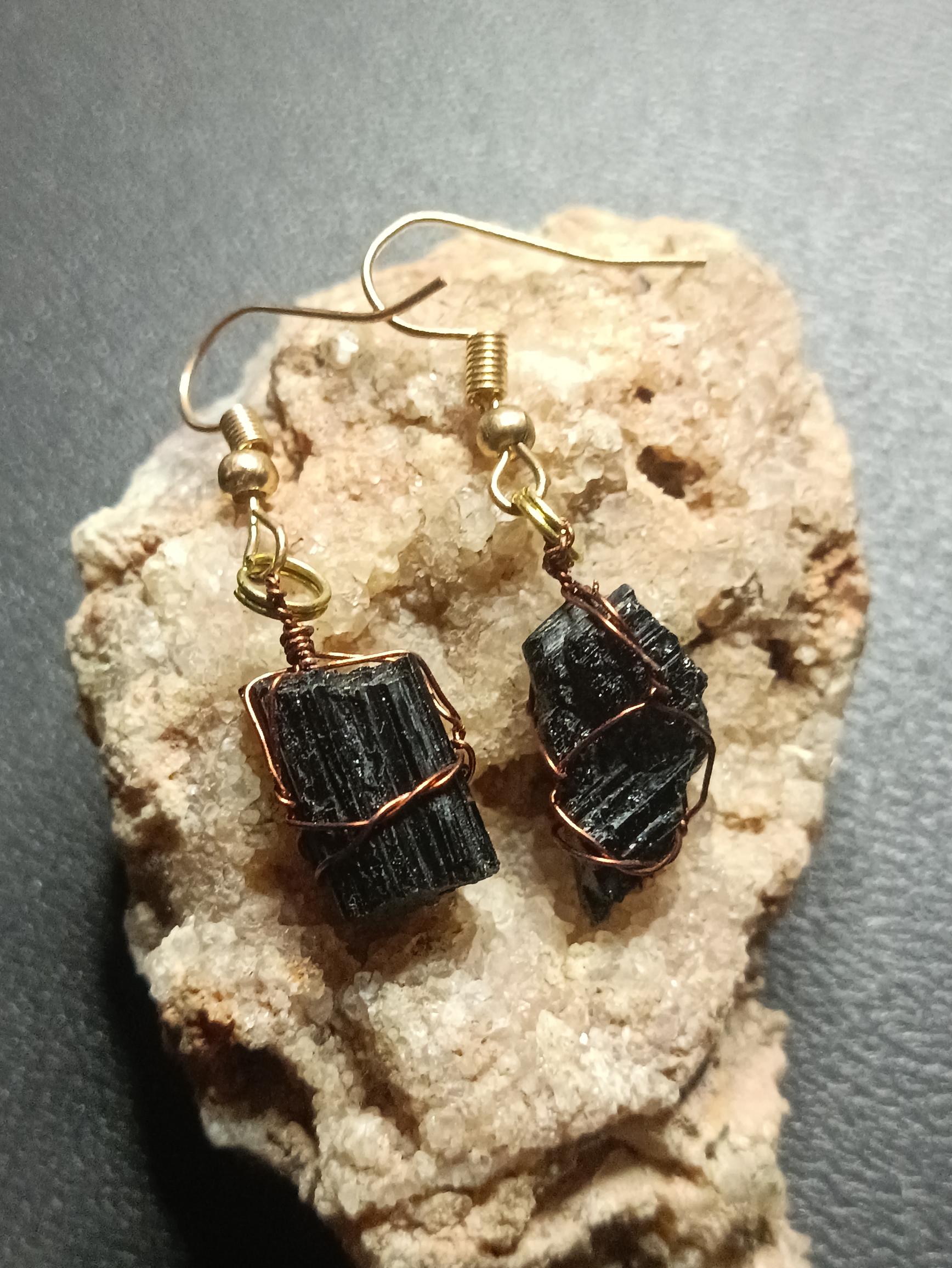 Aretes de Turmalina Negra