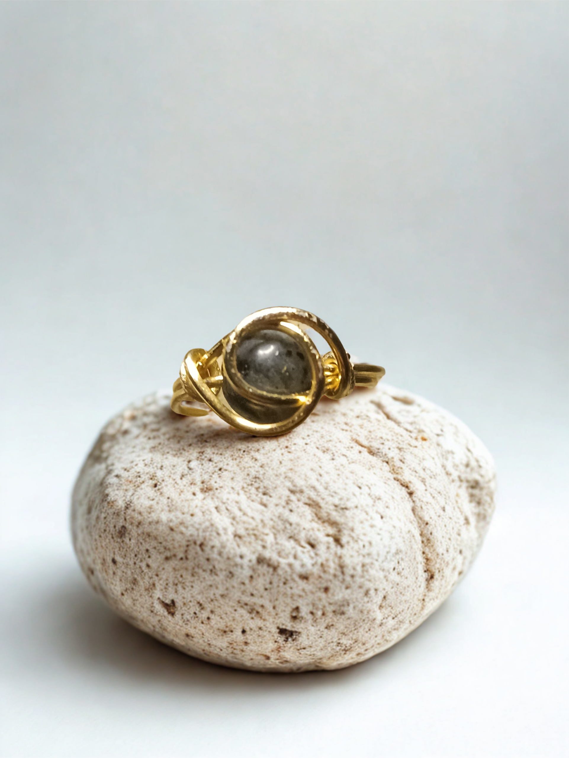 Anillo de Labradorita